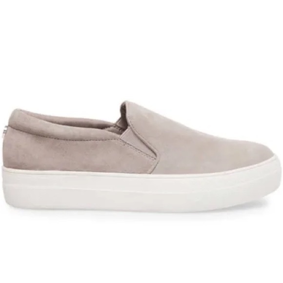 Steve Madden Gills gray suede slip on sneaker - Picture 1 of 6